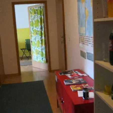 Hostel 2.Heimat-2